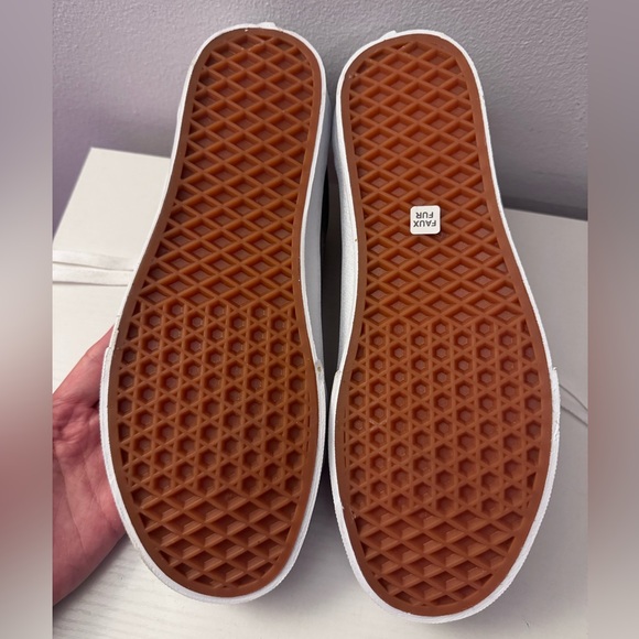 Unworn Vans Old Skool Suede Sherpa Pink Grey - Picture 14 of 16